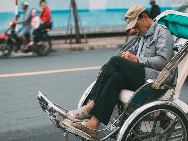 배당수익률 순위 및 분기배당 기업 확인